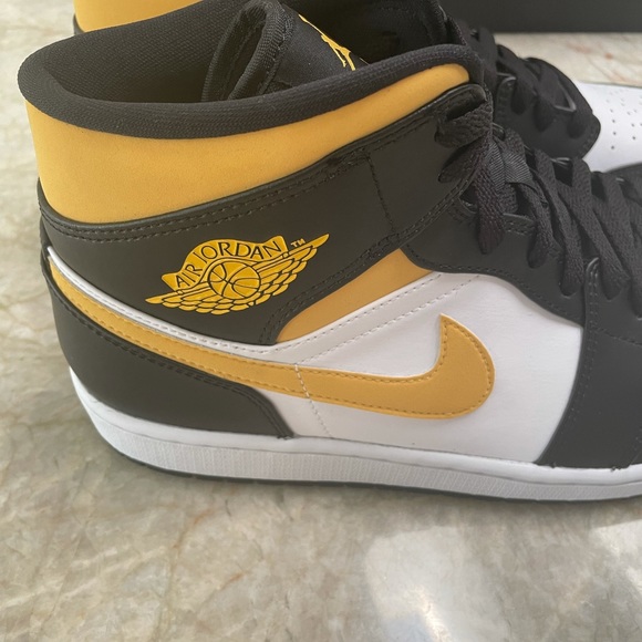 Nike Air Jordan 1 mid se - Picture 12 of 14